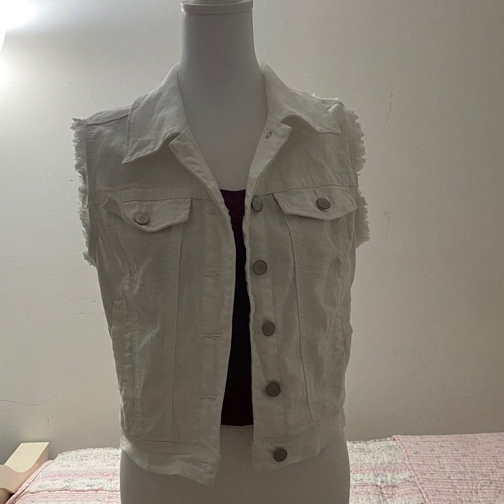 Anerican Rag | White Sleeveless Denim Vest